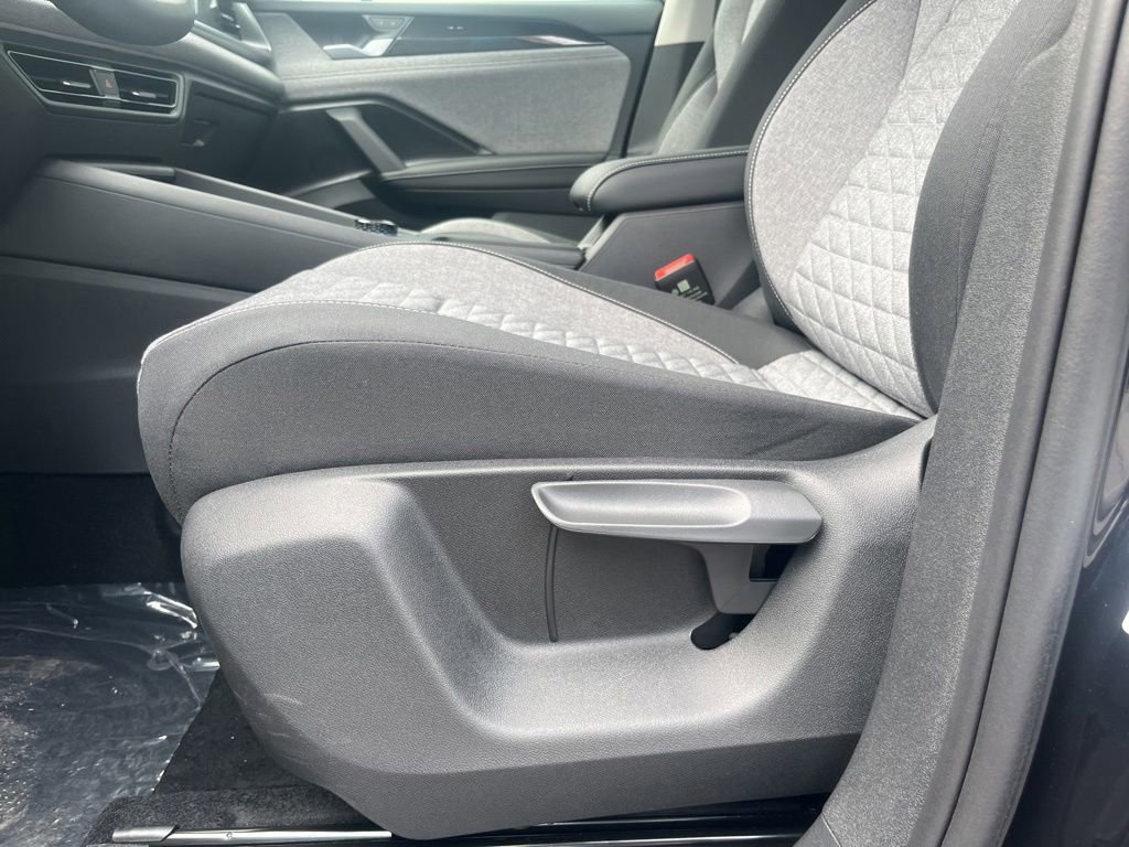 New 2026 Volkswagen Tiguan S AWD/4WD image 18