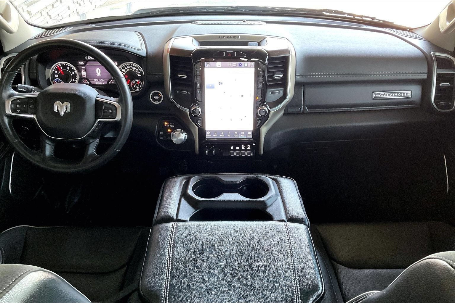 Used 2022 RAM 1500 Laramie AWD/4WD image 7