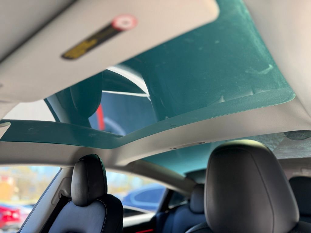 Used 2021 Tesla Model 3 Standard Range Plus image 50