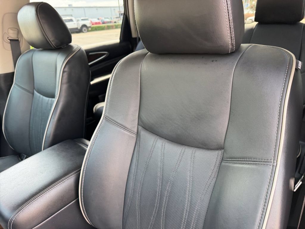 Used 2019 INFINITI QX60 Luxe w/ Sensory Package AWD/4WD image 13
