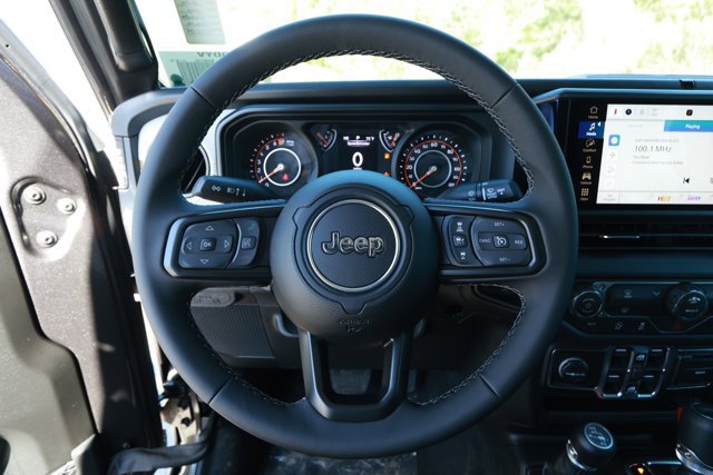 New 2026 Jeep Gladiator Sport image 11