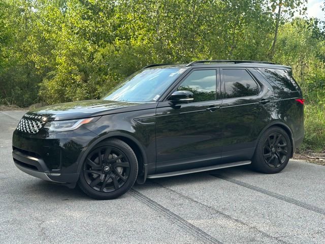 Used 2025 Land Rover Discovery S image 1