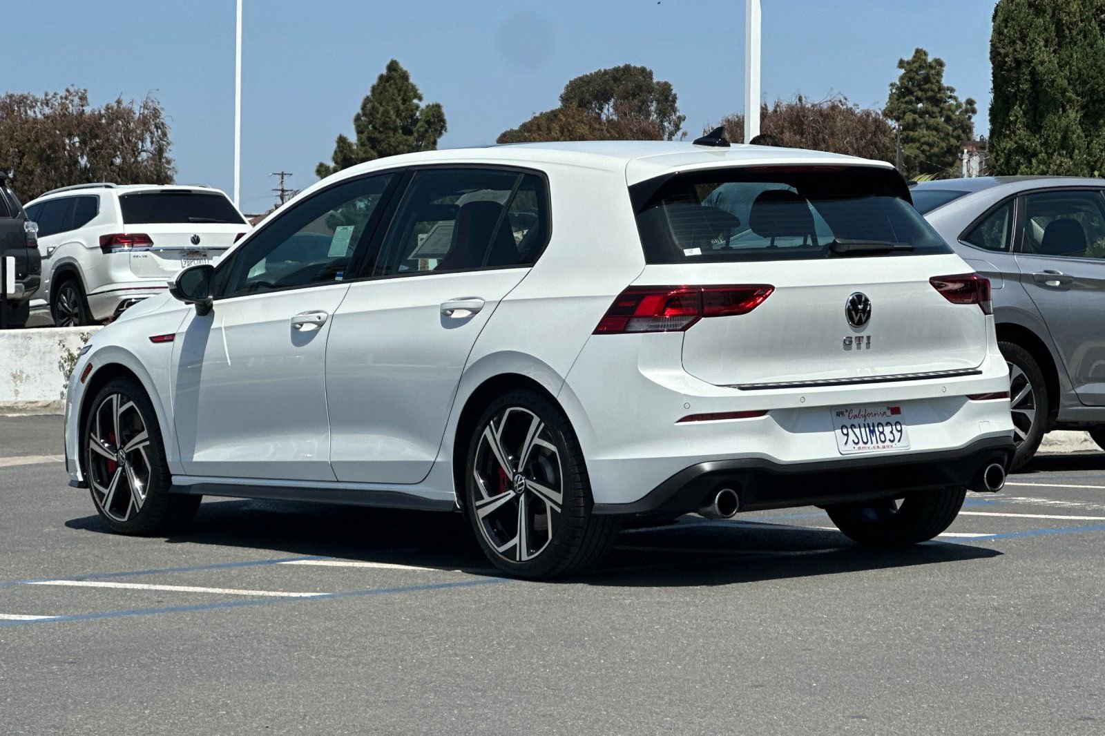 Used 2024 Volkswagen GTI SE image 6