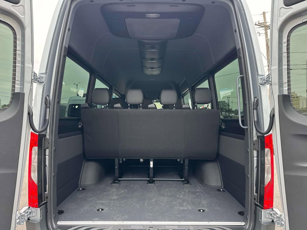 New 2026 Mercedes-Benz Sprinter 2500 image 6