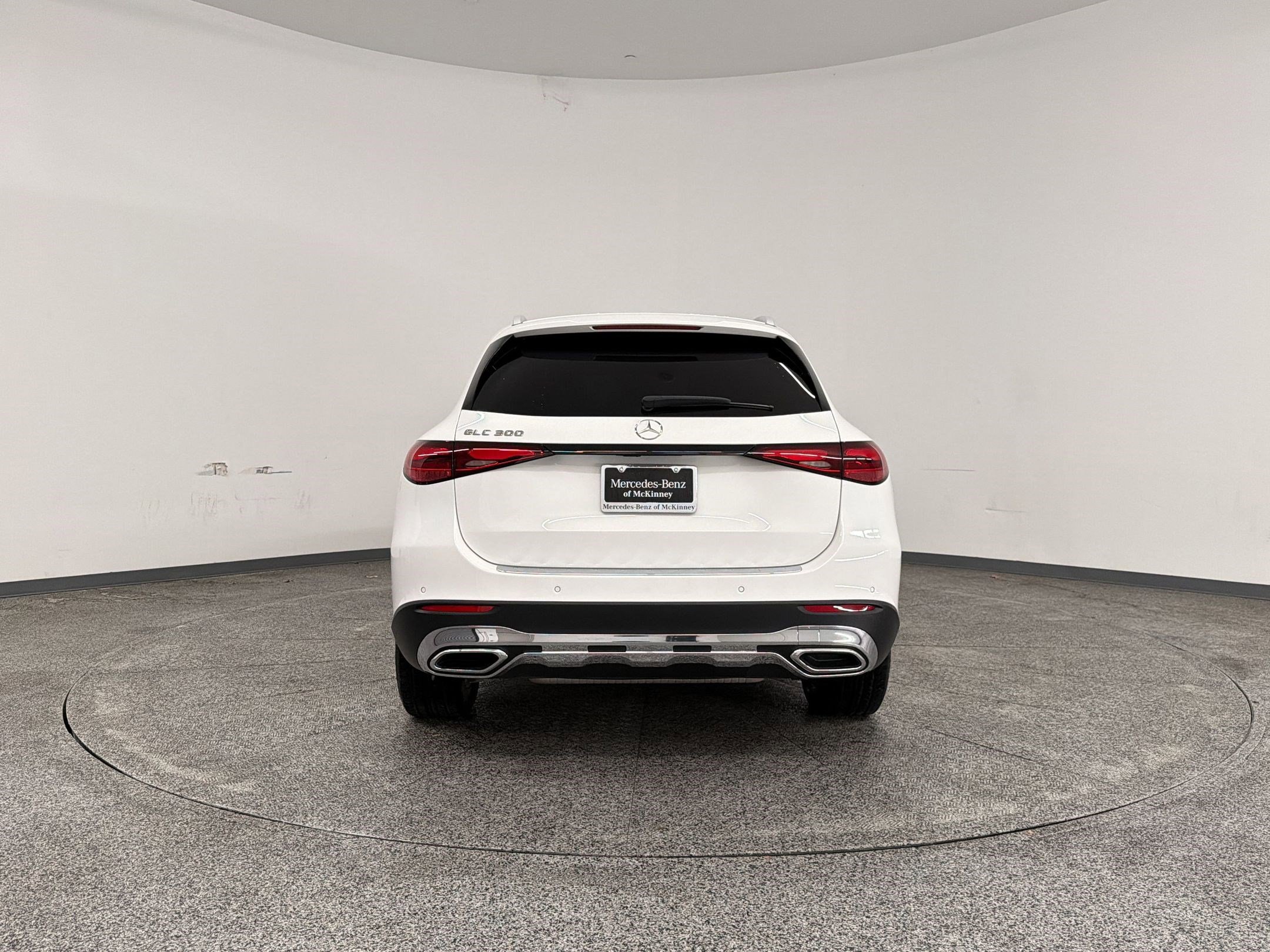 Used 2024 Mercedes-Benz GLC 300 image 10