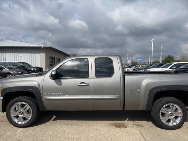 Used 2013 Chevrolet Silverado 1500 LT AWD/4WD image 8