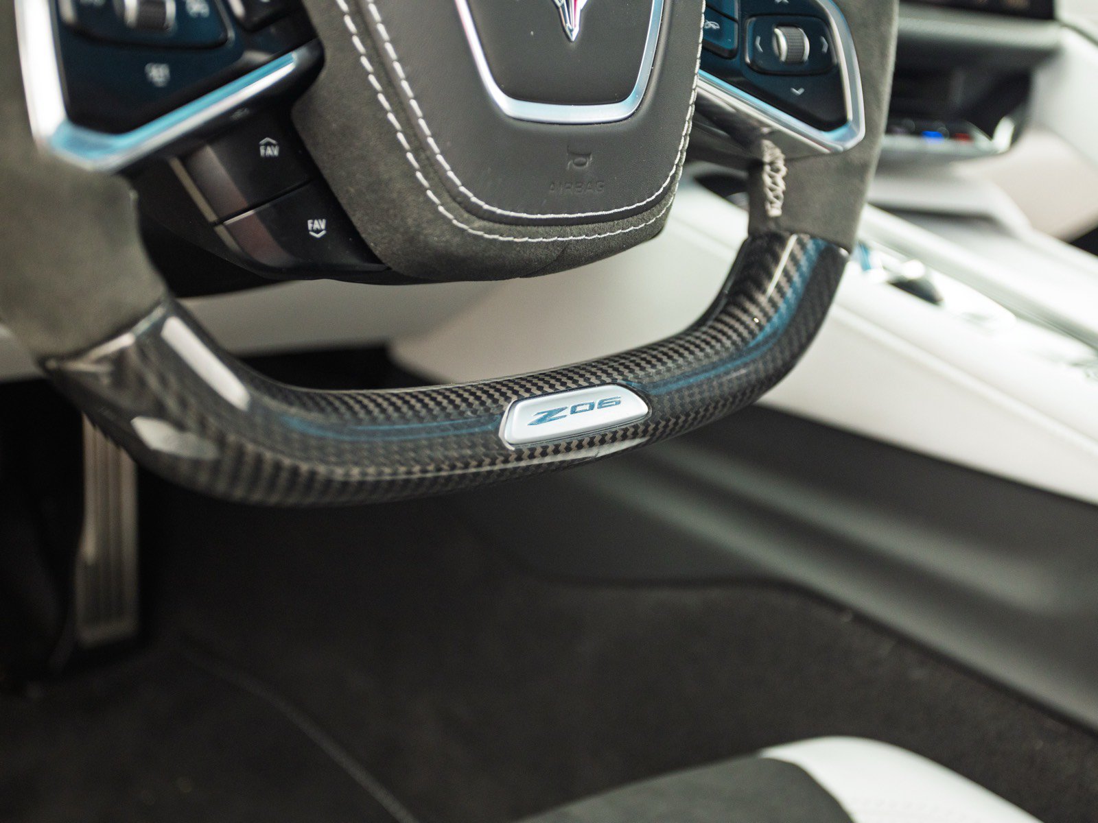 Used 2026 Chevrolet Corvette Z06 RWD image 29