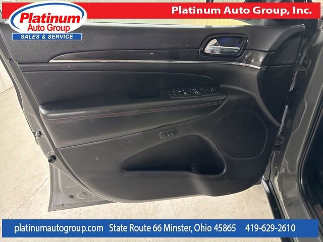 Used 2021 Jeep Grand Cherokee Trailhawk w/ Trailhawk Luxury Group AWD/4WD image 28