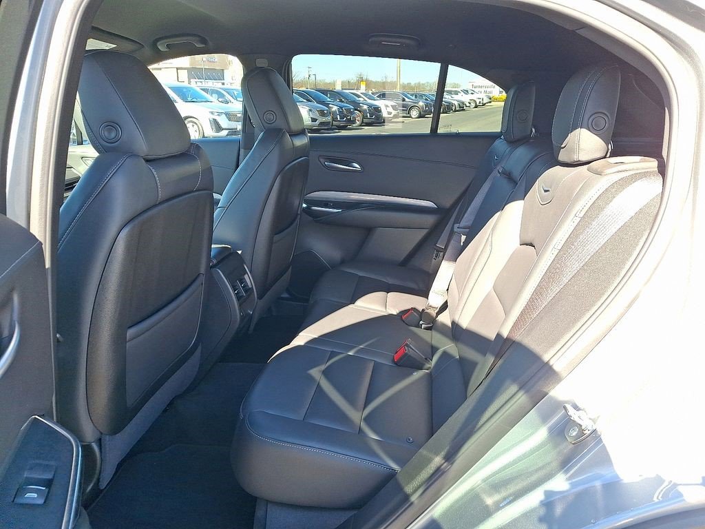 Certified 2025 Cadillac XT4 Premium Luxury AWD/4WD image 12
