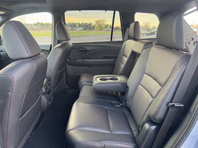 Used 2024 Honda Passport Black Edition image 16