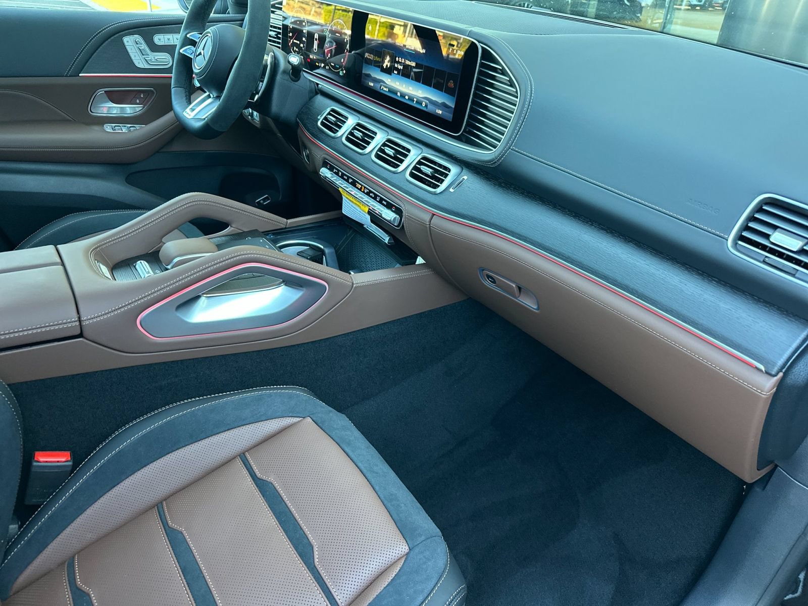 New 2026 Mercedes-Benz GLE 63 AMG S image 16