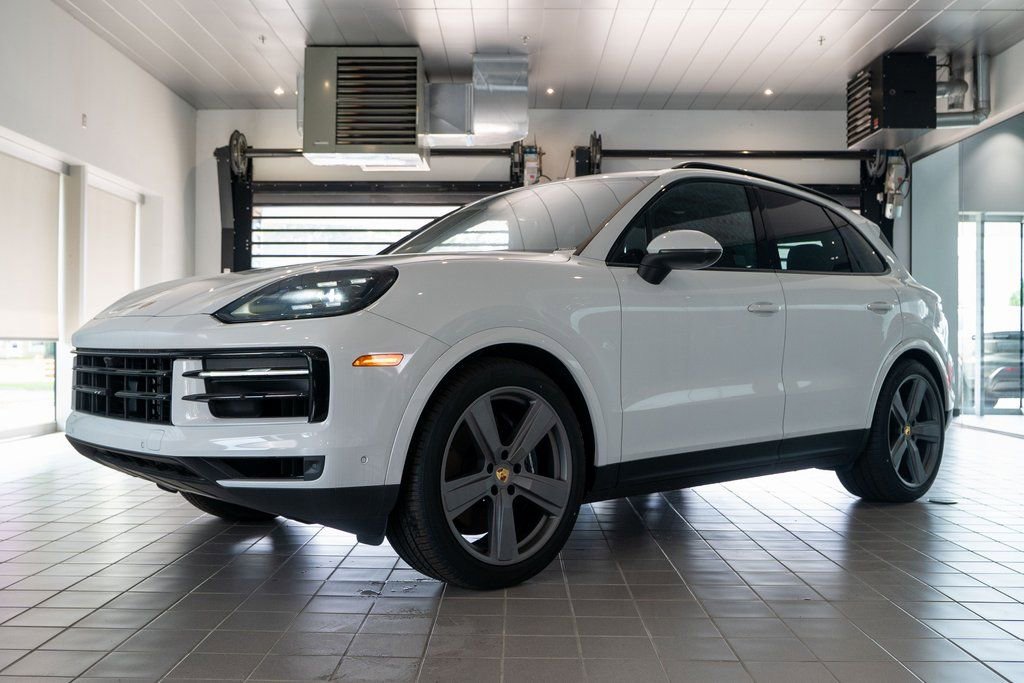 New 2025 Porsche Cayenne