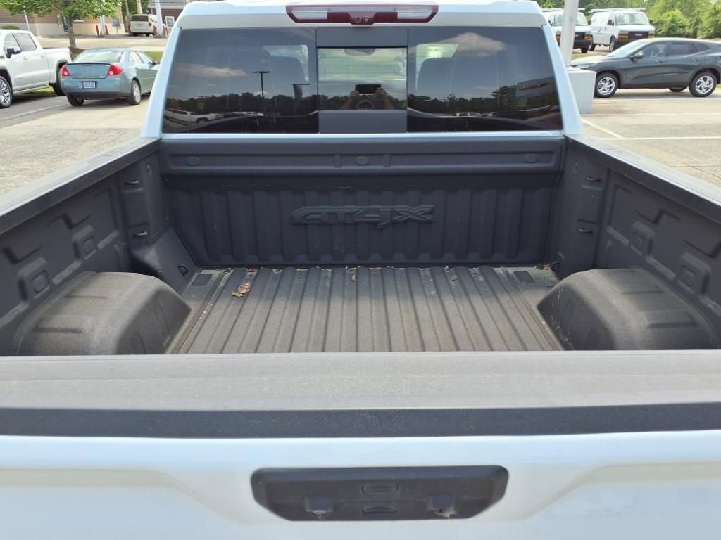 Used 2023 GMC Sierra 1500 AT4X image 6