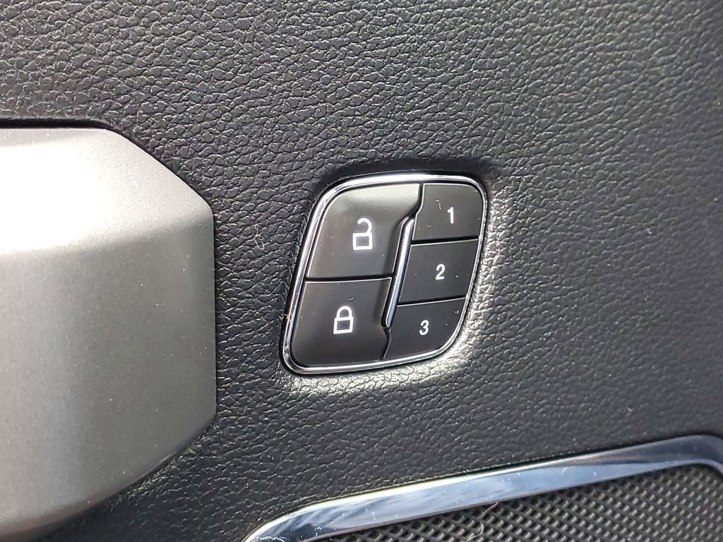 Used 2019 Ford F450 Platinum w/ Platinum Ultimate Package image 18