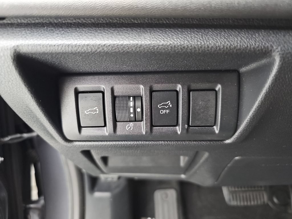 Used 2020 Subaru Outback Touring AWD/4WD image 37