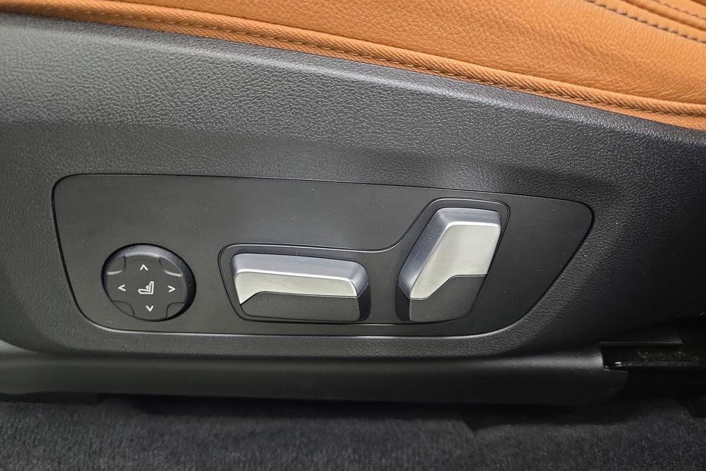 Used 2022 BMW X3 xDrive30i w/ M Sport Package 2 image 13