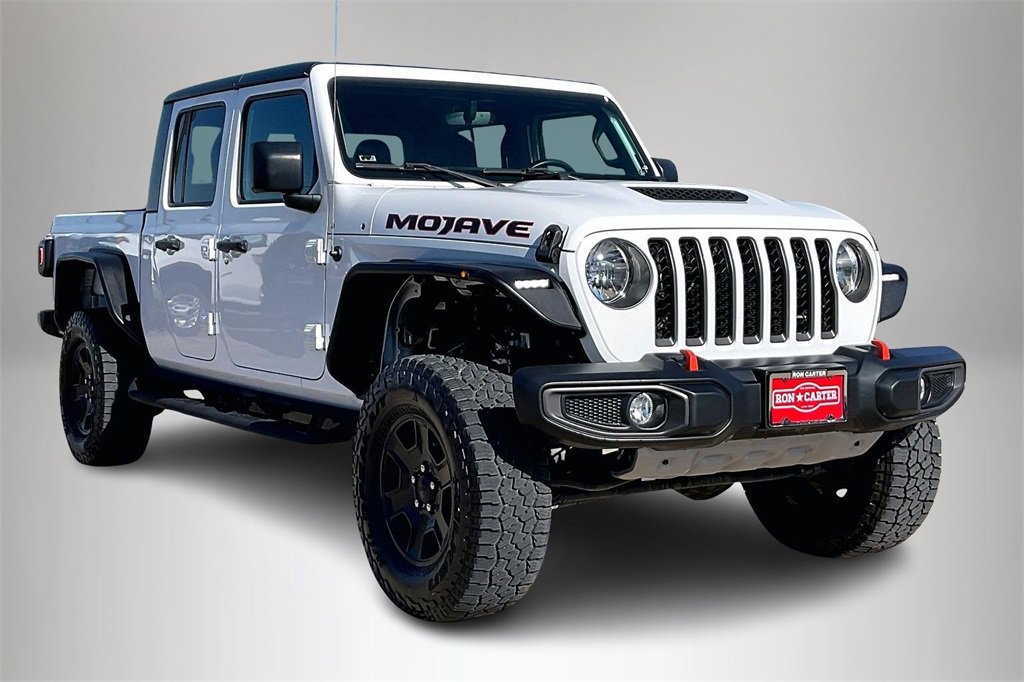 Used 2023 Jeep Gladiator Mojave image 1