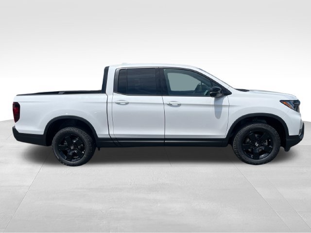 New 2026 Honda Ridgeline Black Edition image 9