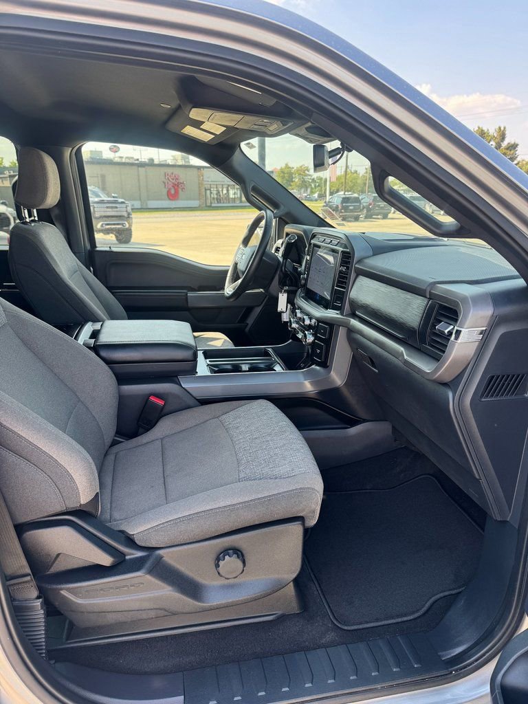 Used 2024 Ford F150 XLT w/ Mobile Office Package image 12