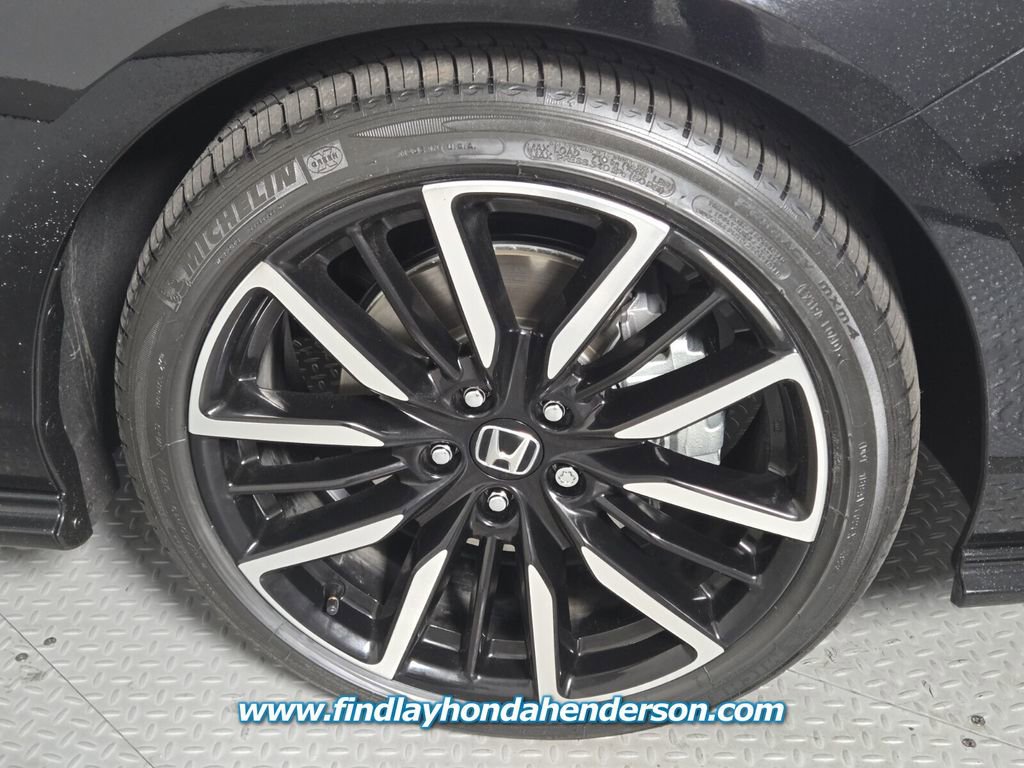 Certified 2025 Honda Accord Touring image 12