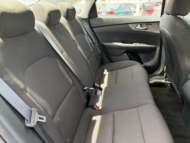 Used 2020 Kia Forte LXS FWD image 23