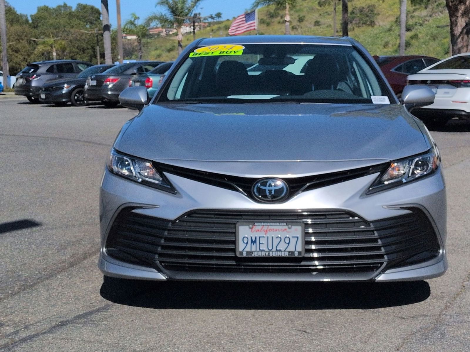 Used 2024 Toyota Camry LE image 8