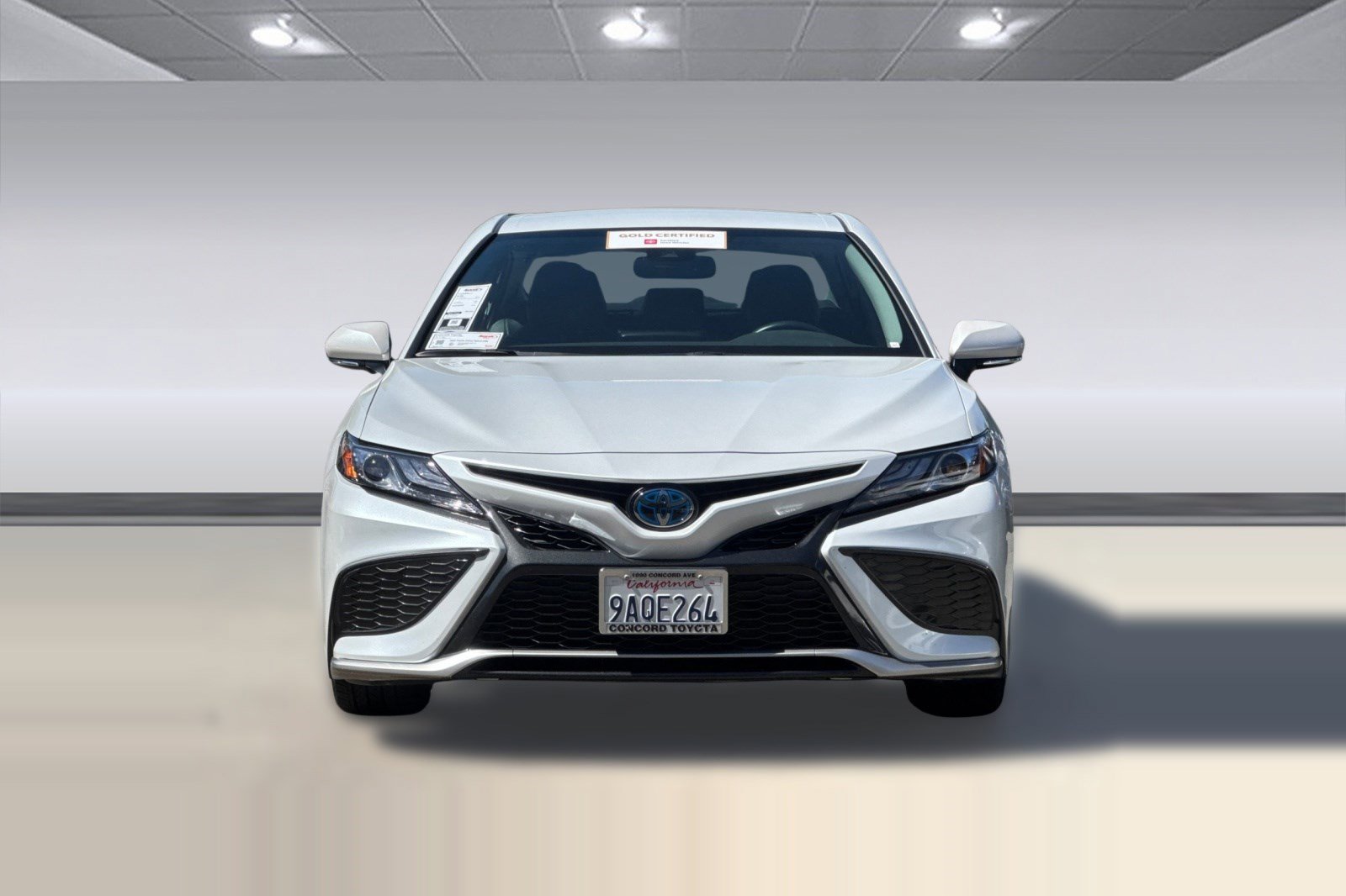 Certified 2022 Toyota Camry XSE FWD image 5