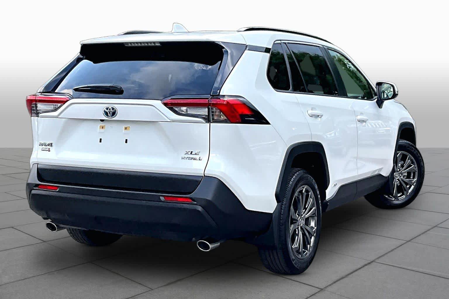 Certified 2024 Toyota RAV4 XLE Premium w/ Weather Package AWD/4WD image 13