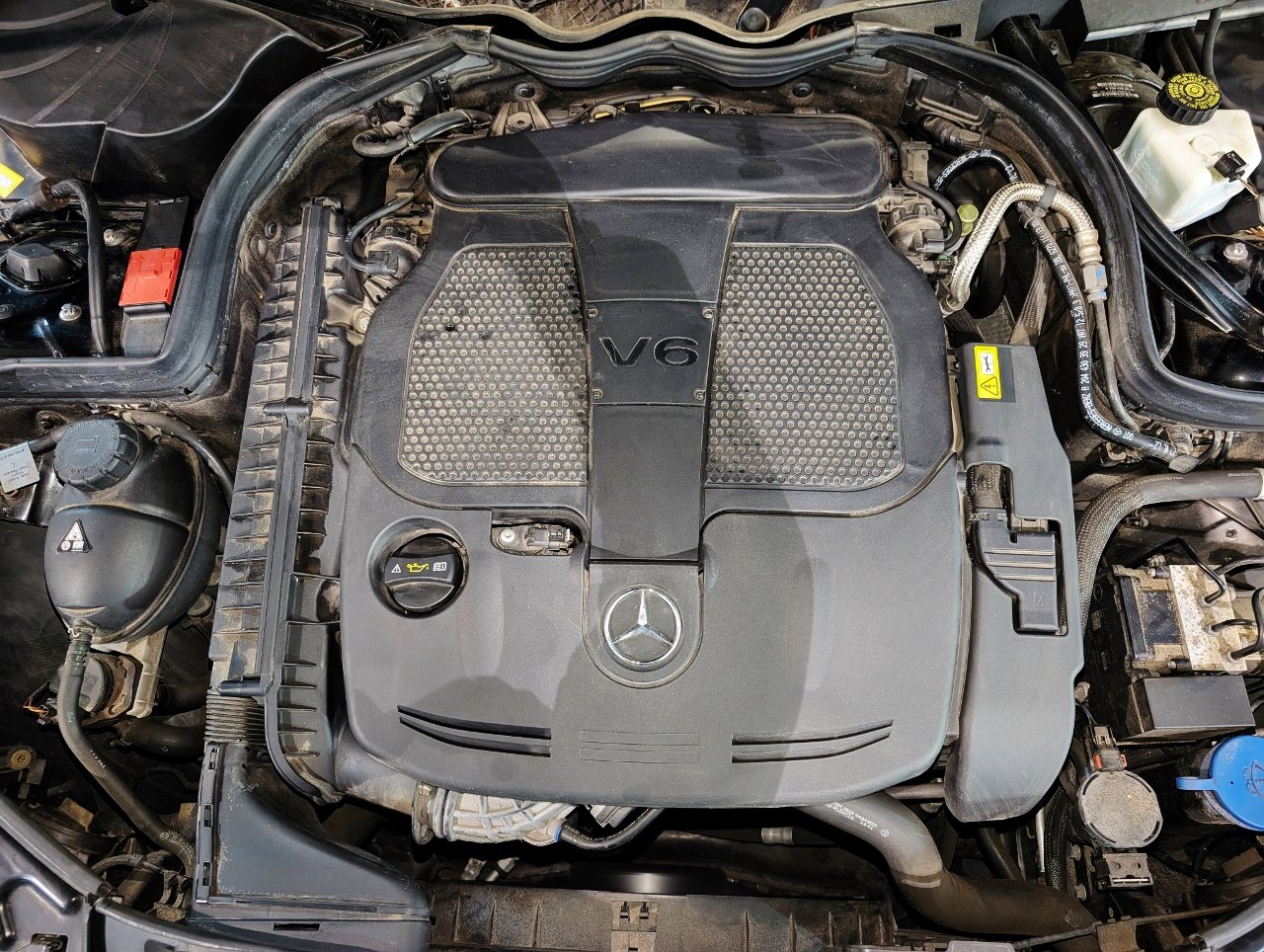 Used 2013 Mercedes-Benz C 300 4MATIC Sedan image 50