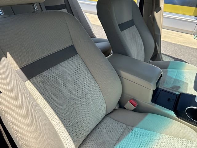 Used 2014 Toyota Camry LE w/ Moonroof Package FWD image 23