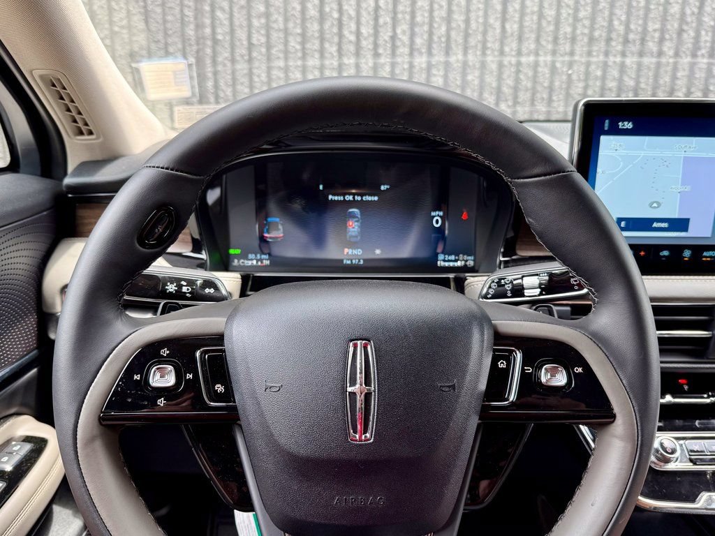 New 2025 Lincoln Corsair Grand Touring AWD/4WD image 25