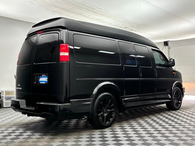 Used 2021 Chevrolet Express 2500 image 8