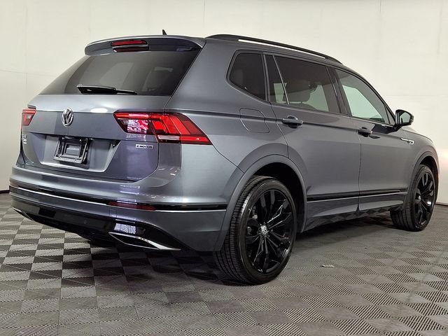 Used 2021 Volkswagen Tiguan SE R-Line AWD/4WD image 9