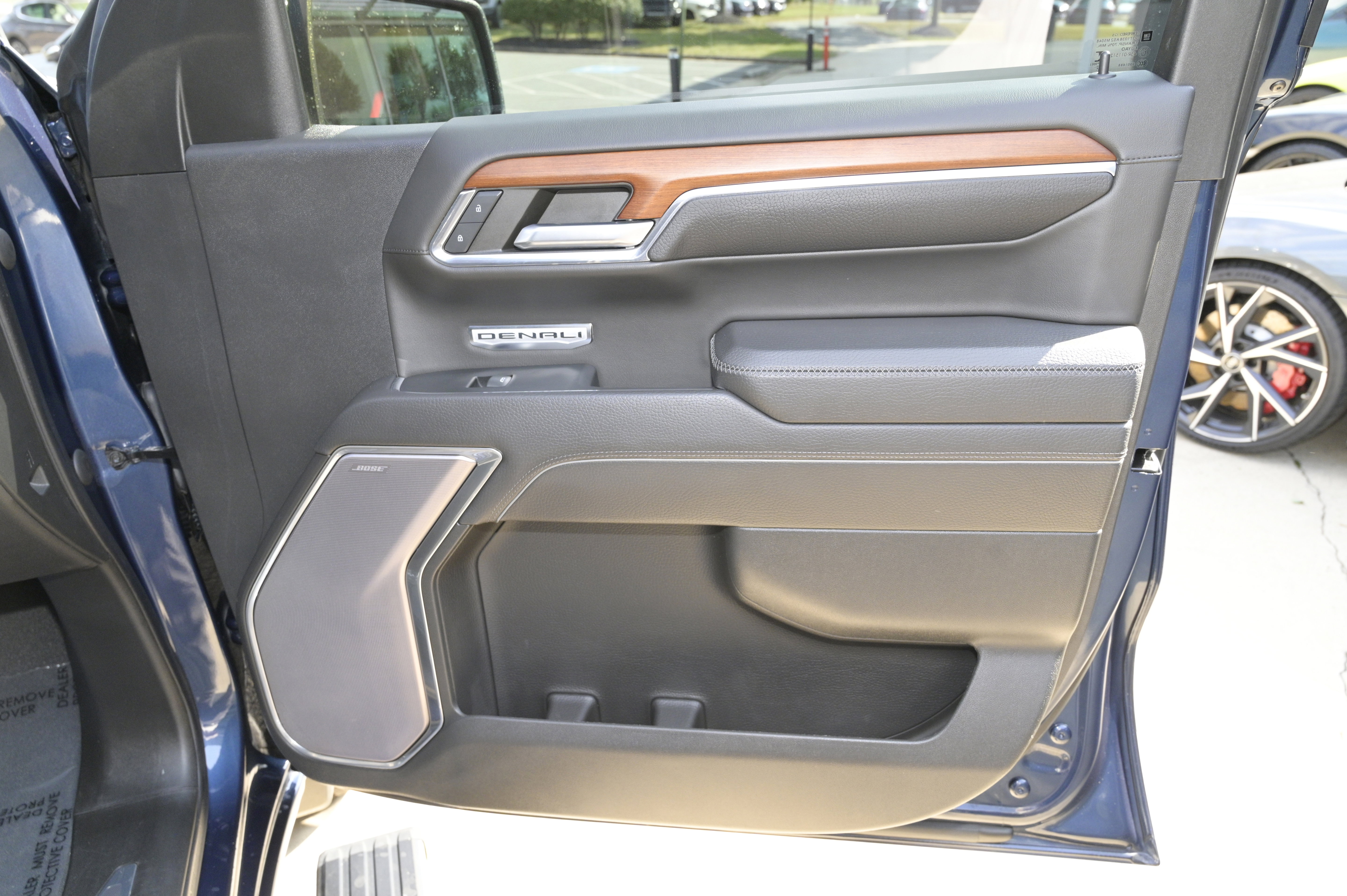 Used 2023 GMC Sierra 1500 Denali w/ Denali Reserve Package image 55