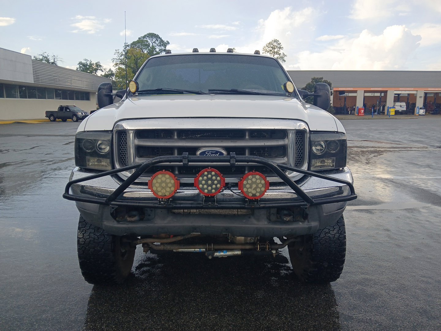 Used 2000 Ford F250 Lariat AWD/4WD image 2