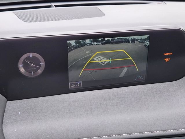 Certified 2021 Lexus UX 200 w/ Premium Package image 11