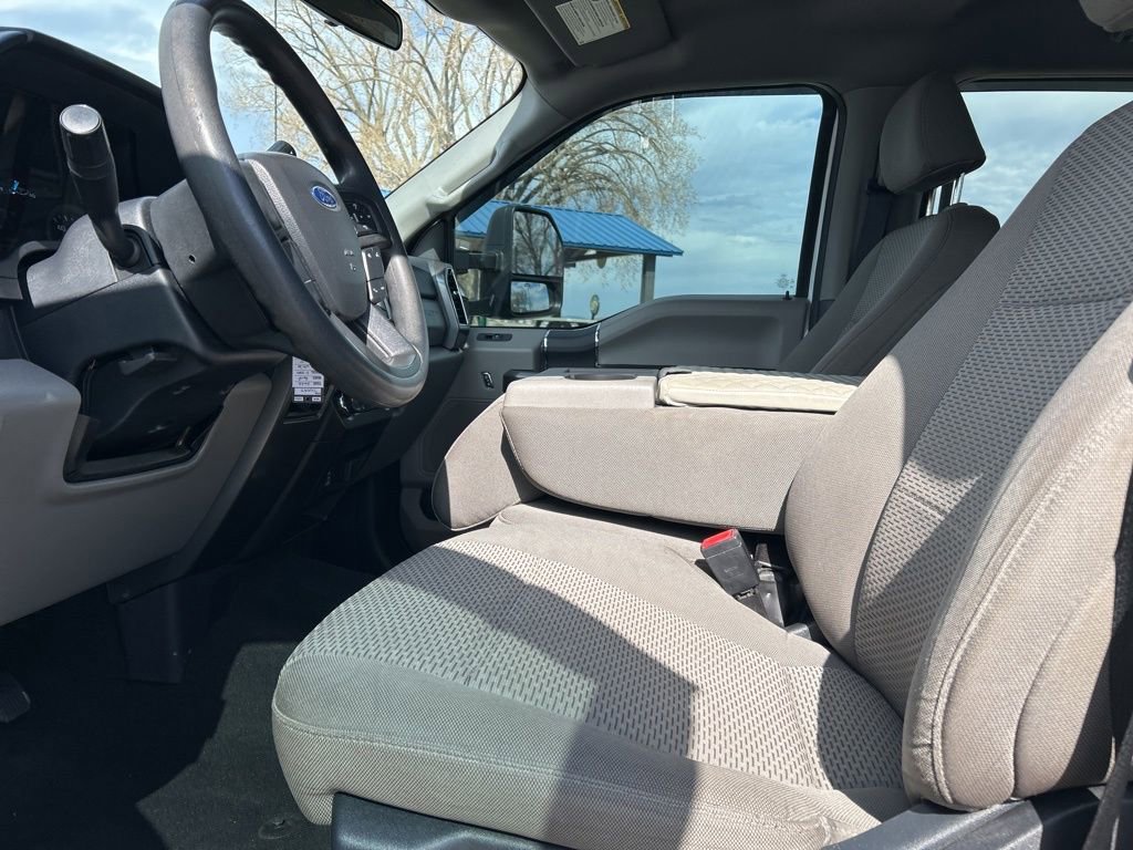 Used 2022 Ford F250 XLT AWD/4WD image 11