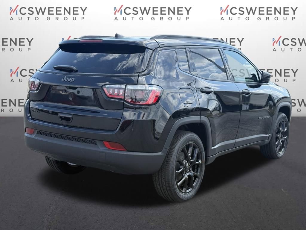 New 2026 Jeep Compass Latitude image 5