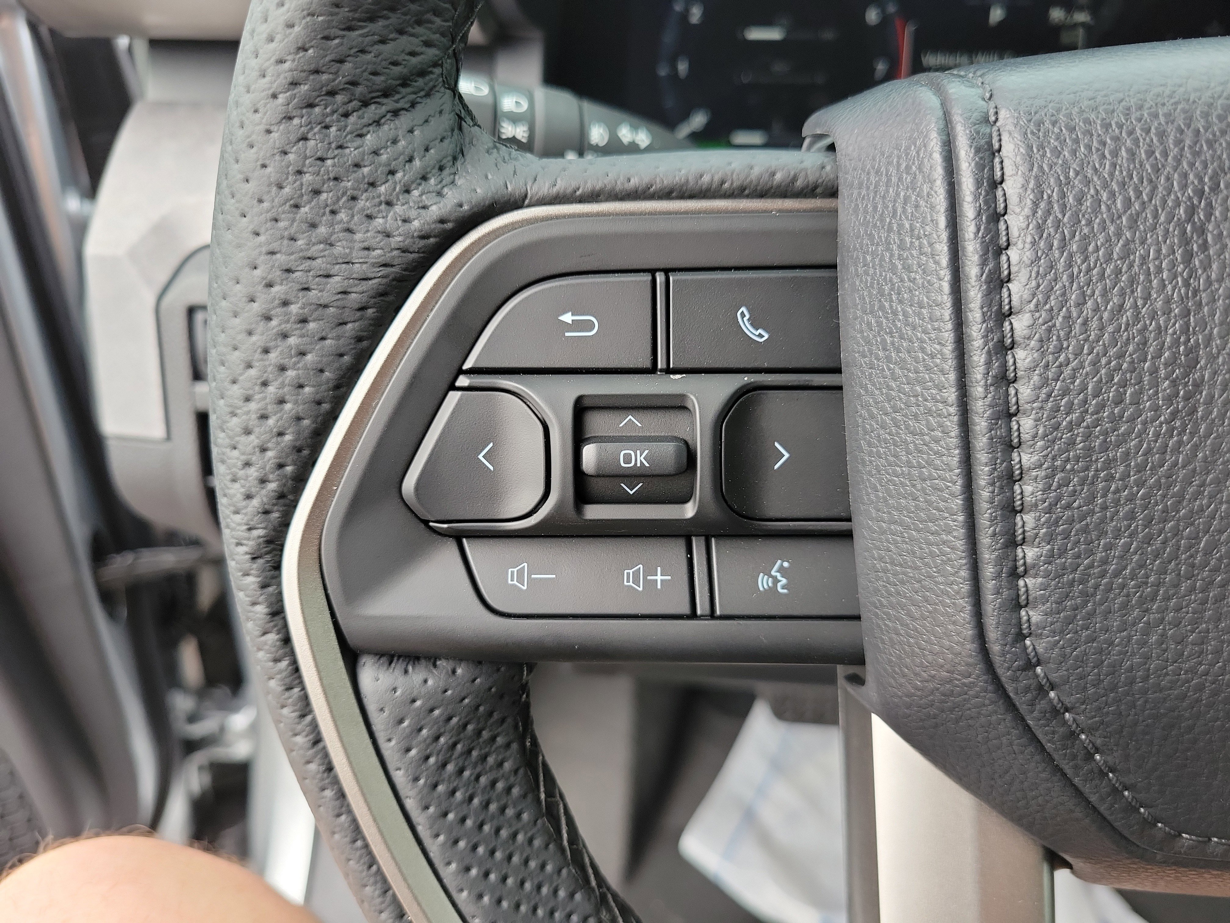 New 2025 Toyota Tacoma 4x4 Double Cab Hybrid image 30