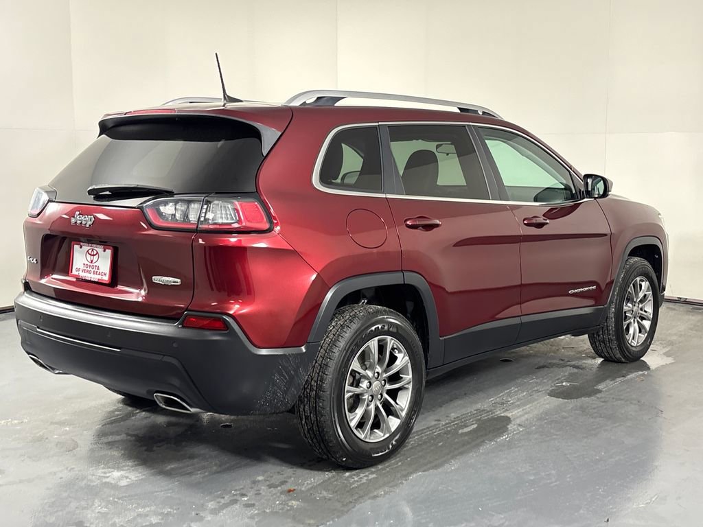 Used 2020 Jeep Cherokee Latitude Plus image 6