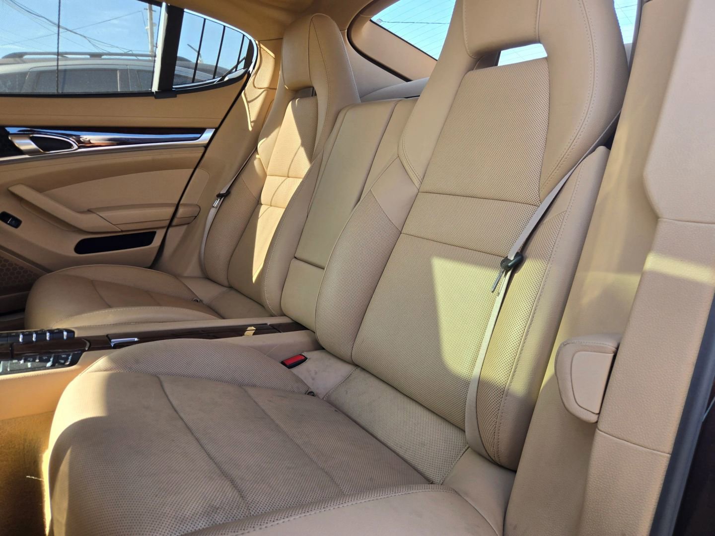 Used 2011 Porsche Panamera image 13