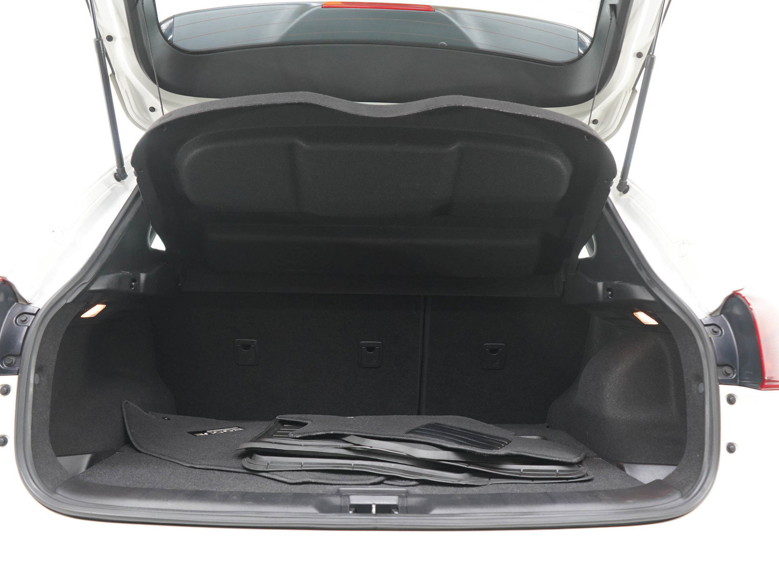 Used 2017 Nissan Rogue Sport SV w/ SV All-Weather Package AWD/4WD image 16