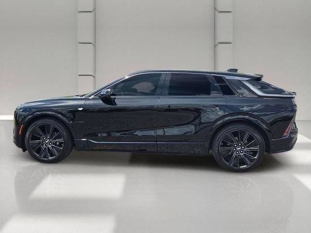 Certified 2024 Cadillac Lyriq Sport RWD image 2