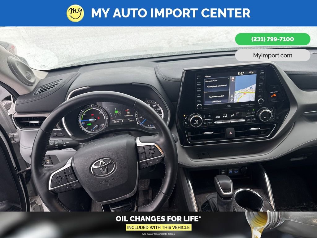 Used 2022 Toyota Highlander Limited image 9