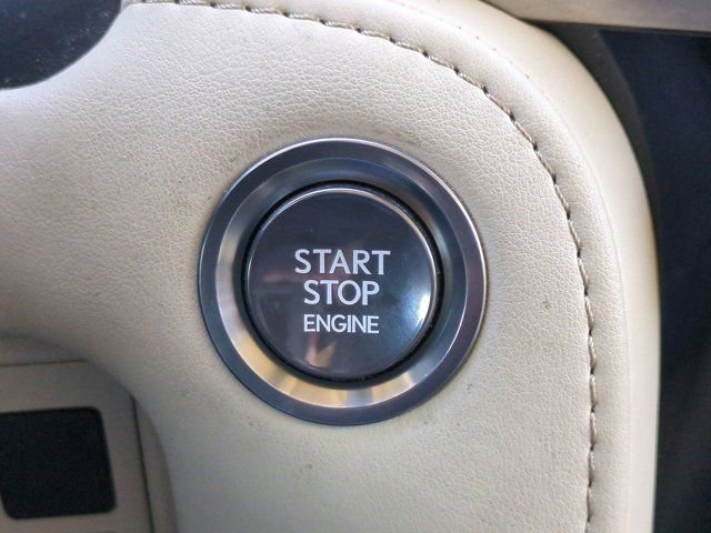 Used 2019 Lexus LX 570 4WD image 28