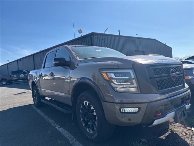 Certified 2021 Nissan Titan PRO-4X w/ Pro-4x Convenience Package image 2