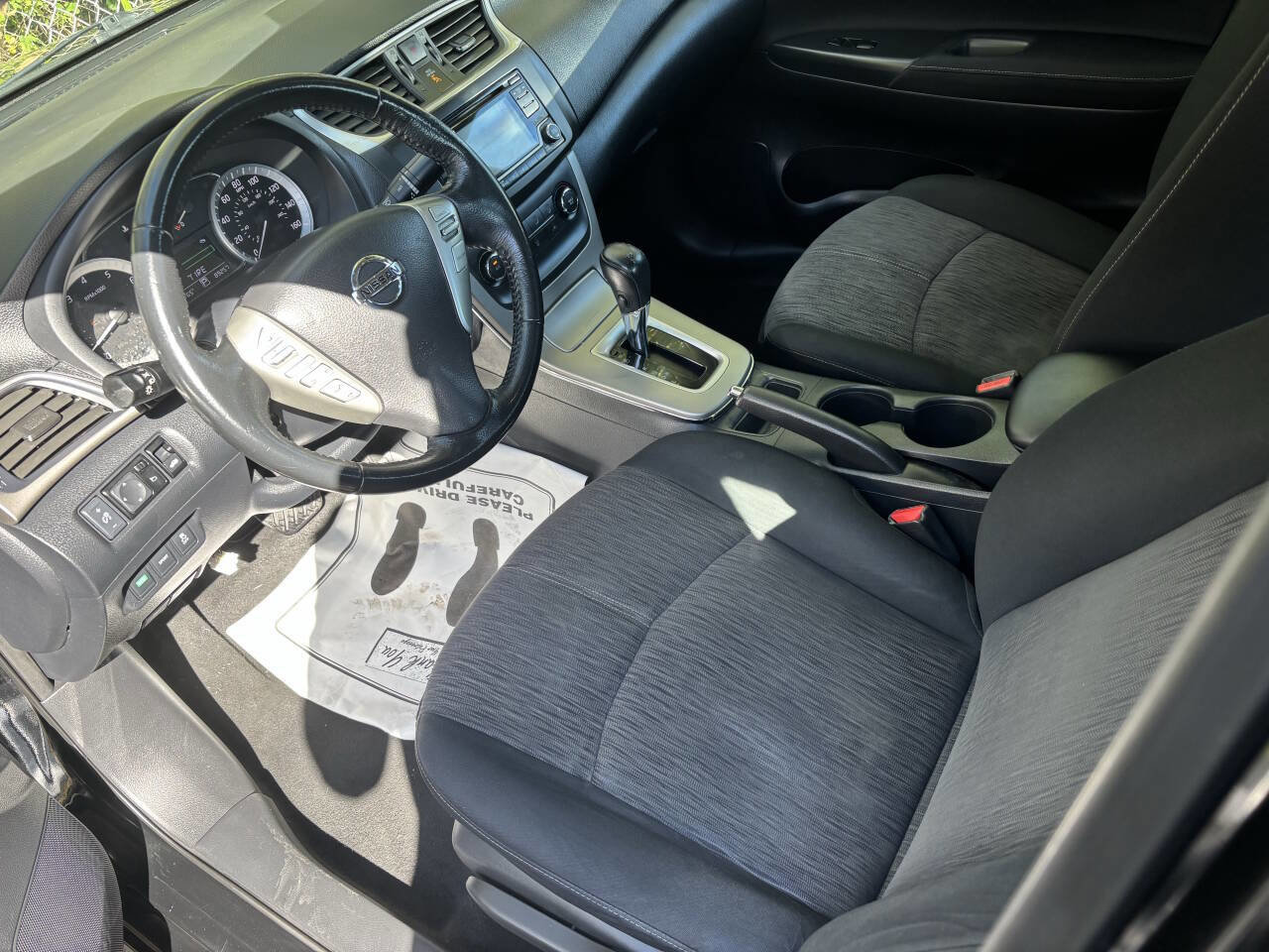 Used 2015 Nissan Sentra SV image 9