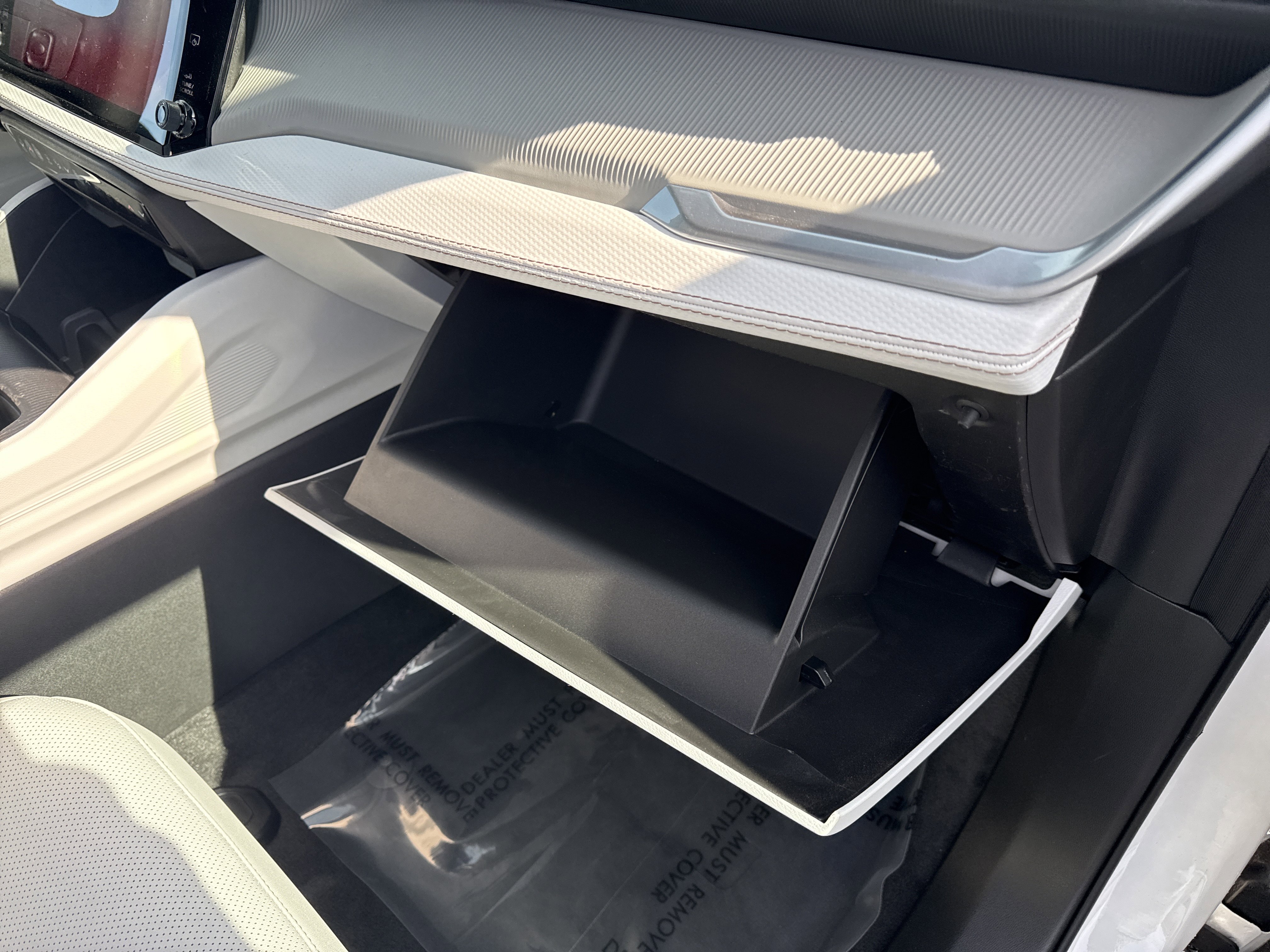 New 2026 Jeep Cherokee Limited AWD/4WD image 33