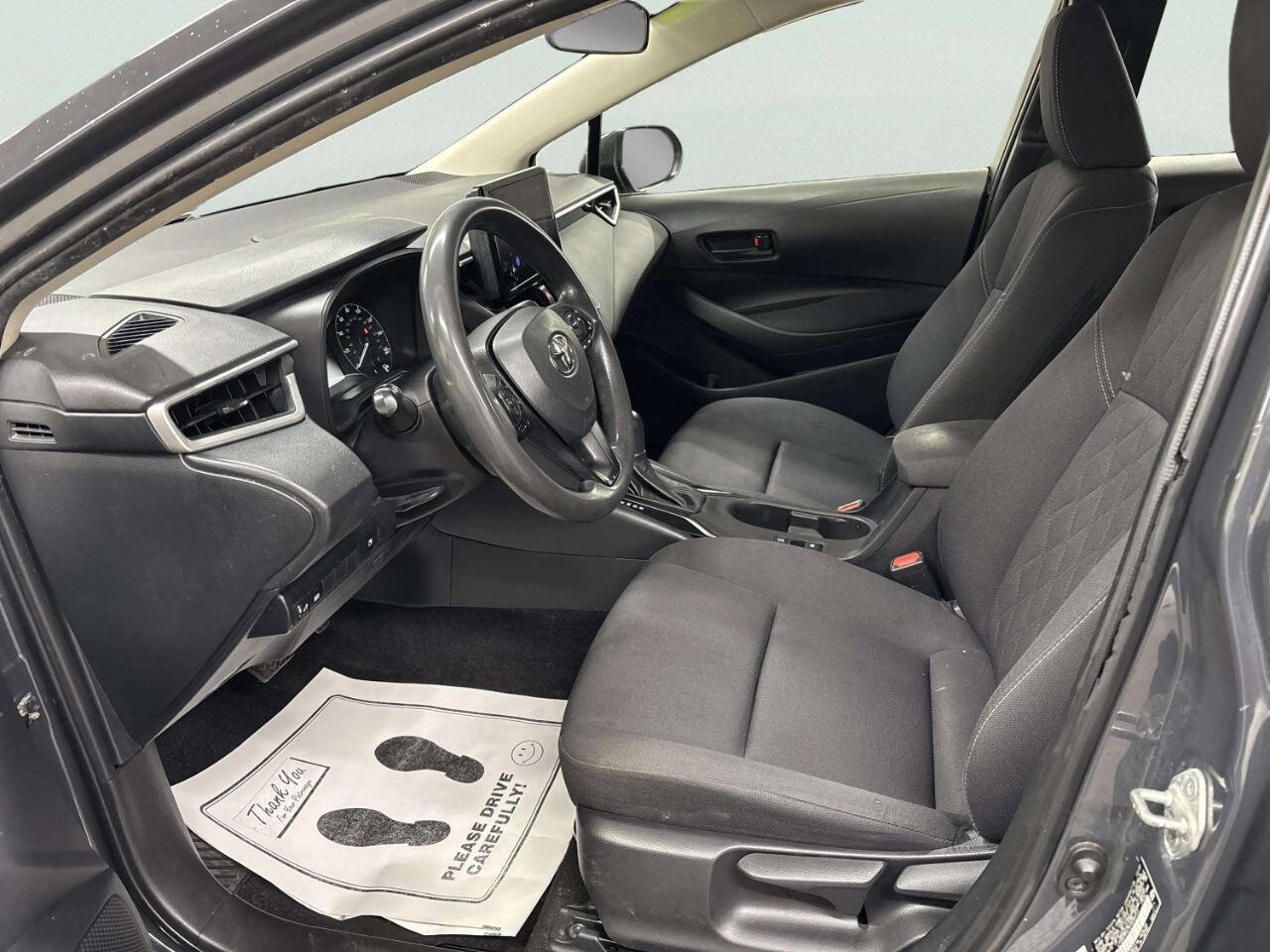 Used 2023 Toyota Corolla LE FWD image 14