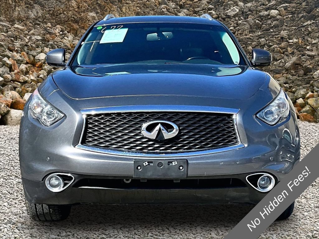 Used 2017 INFINITI QX70 AWD w/ Premium Package image 3